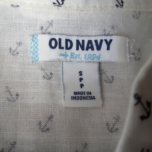 Old Navy Anchor Print Button Down Shirt - Picture 3 of 3